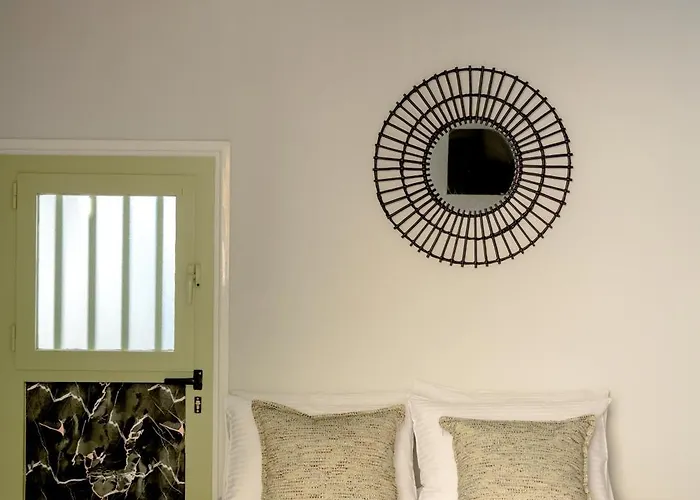 Eva's Paradise Syros Ermupoli