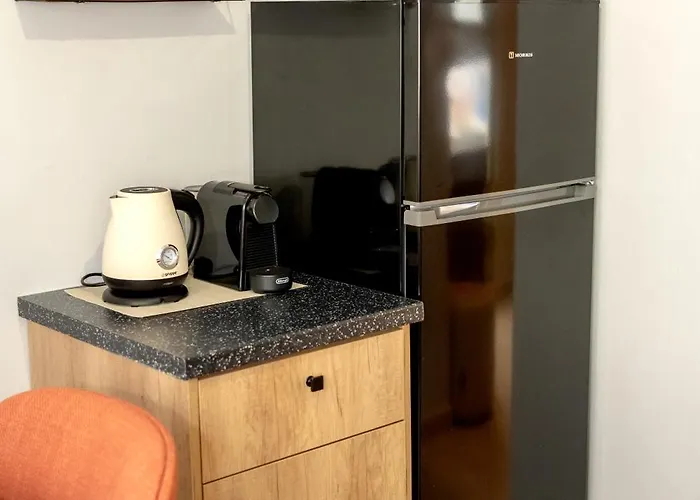 Eva's Paradise Syros